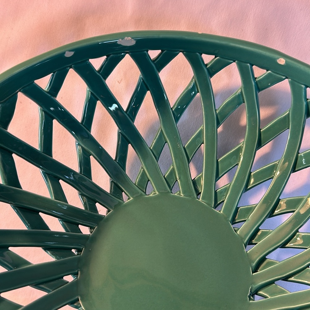 Ceramic basket - Picture 4 of 12